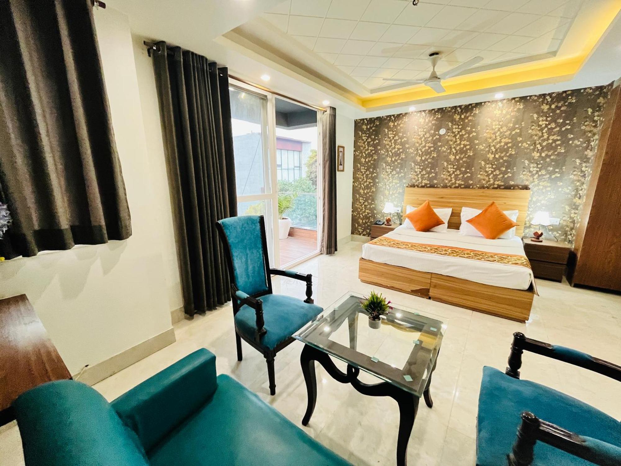 Hotel Dayal Regency, Shushant Lok Sector 29, Near Fortis Hospital Gurgaon Exterior photo