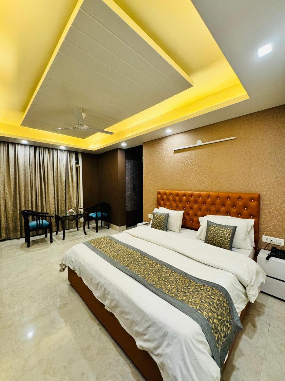 Hotel Dayal Regency, Shushant Lok Sector 29, Near Fortis Hospital Gurgaon Exterior photo