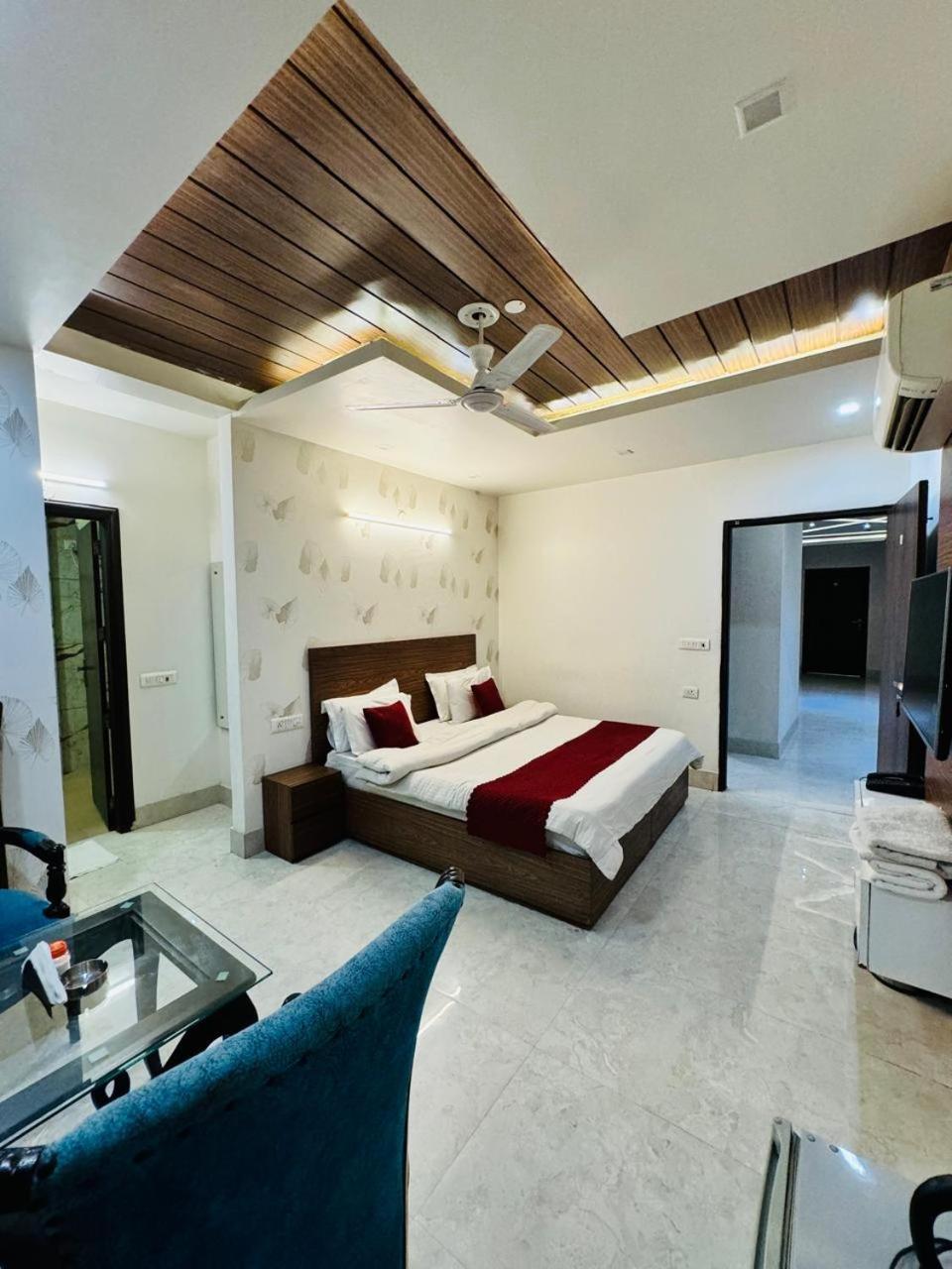 Hotel Dayal Regency, Shushant Lok Sector 29, Near Fortis Hospital Gurgaon Exterior photo
