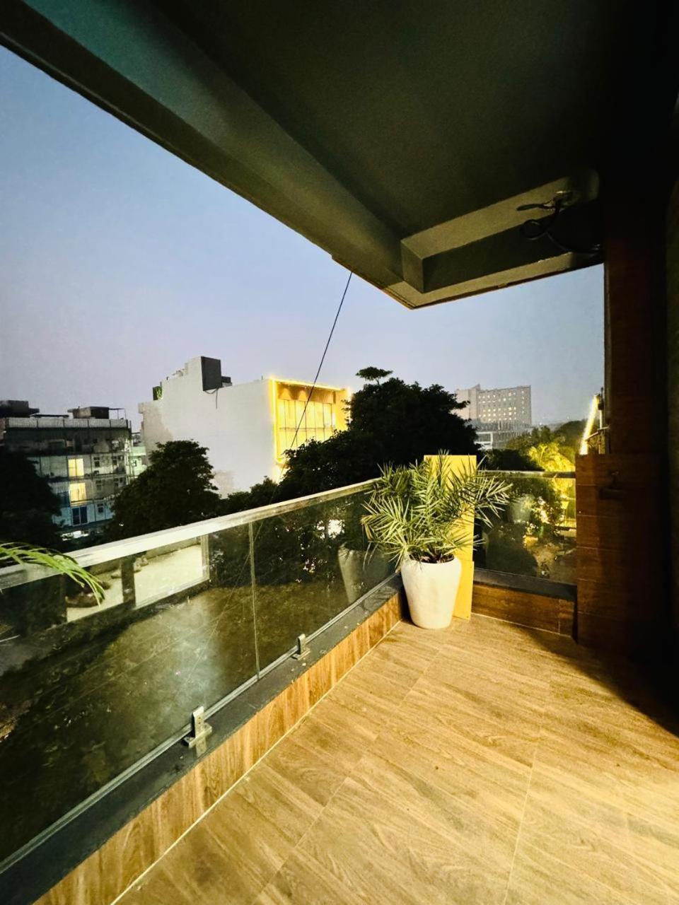 Hotel Dayal Regency, Shushant Lok Sector 29, Near Fortis Hospital Gurgaon Exterior photo
